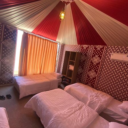 Wadi Rum Bedouin Style Camp Hotel Luaran gambar