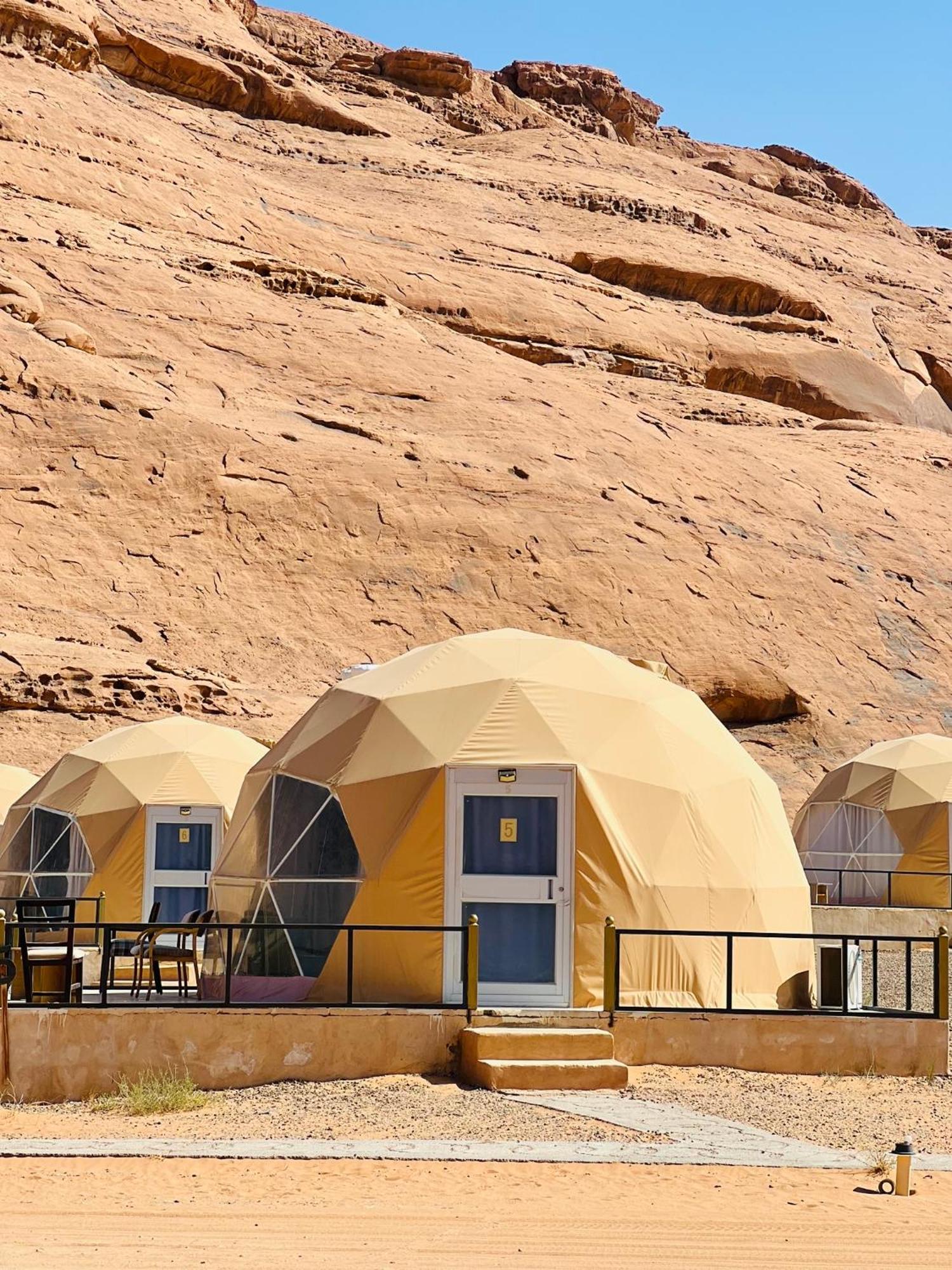 Wadi Rum Bedouin Style Camp Hotel Luaran gambar